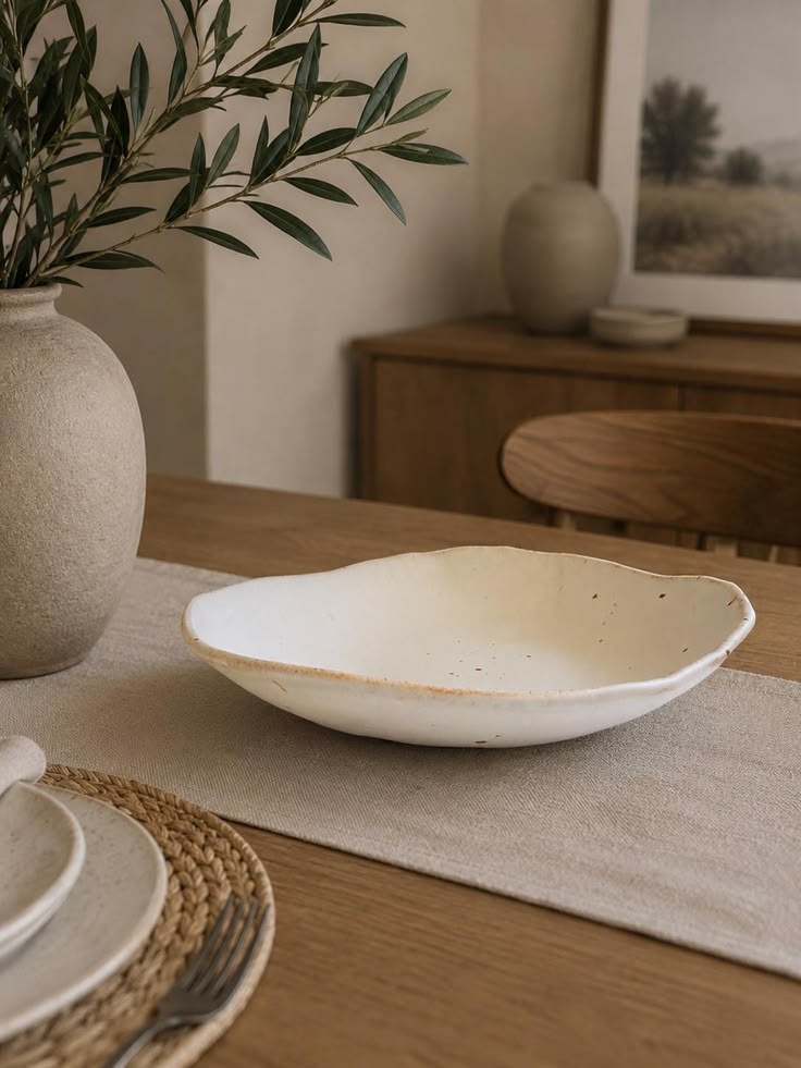 Small plates arranged for relaxed everyday dining
